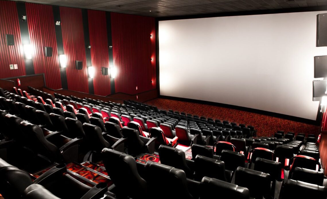 Cinemark de Mall Plaza Trujillo apertura Sala DBox — Revista Review